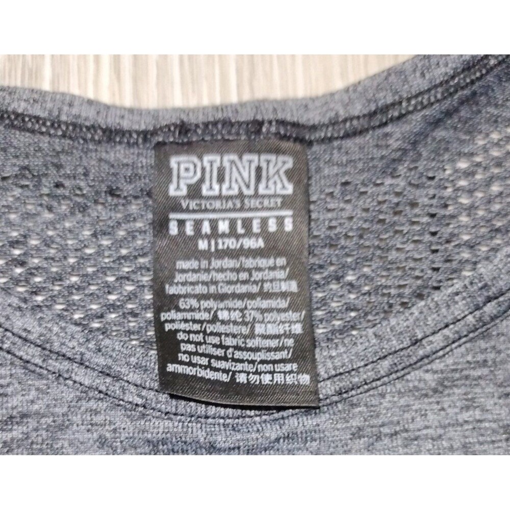 Woman's ActiveWear 2-Piece Bundle - VS Seamless Top & Shorts - Size M/L - Picture 4 of 12